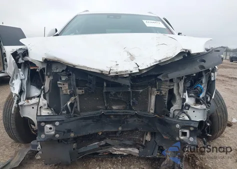 2015 Cadillac Srx Luxury Collection z USA, uszkodzony, nr VIN 3GYFNBE37FS568509